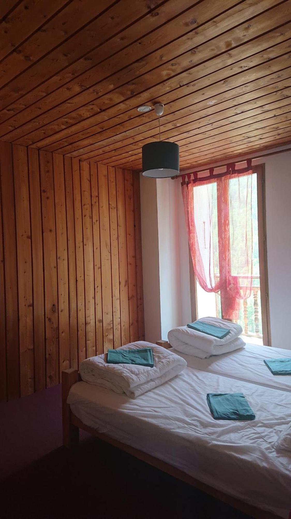Bed and Breakfast Val d Azur B C Molines-en-Queyras Zimmer foto